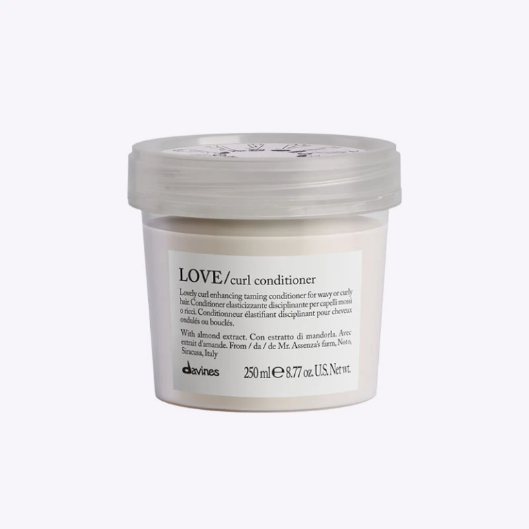 Conditioner for curly hair